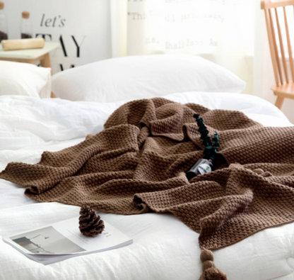 Nordic fringed knit ball blanket wool blanket office air conditioning lunch break blanket shawl blanket sofa leisure blanket blanket
