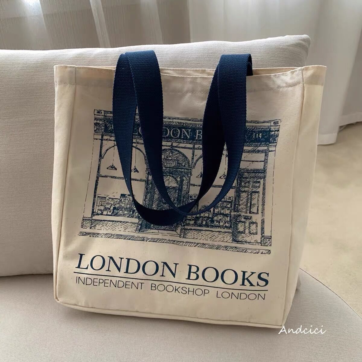 London Books Shoulder Bag